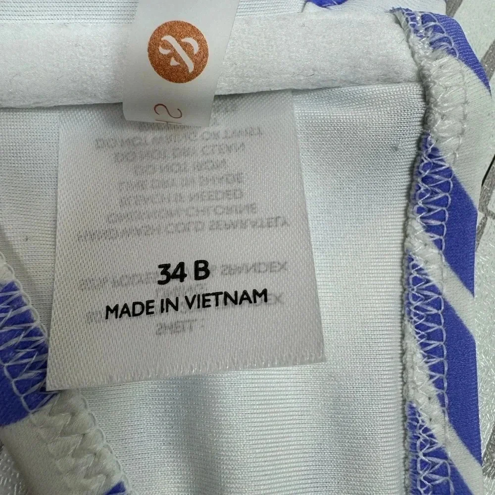 Shade & Shore‎ NWT Women’s Bikini Top Purple & White Size 34B